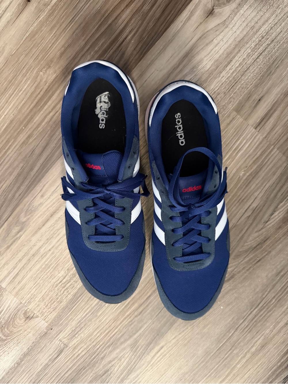 adidas RUN 60S 4.0 SHOES